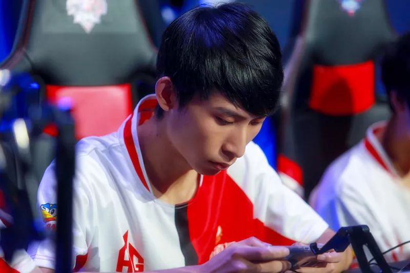 东契奇已经