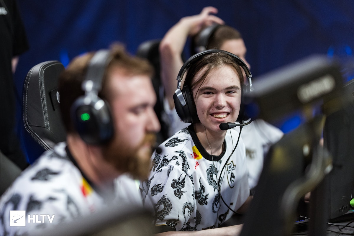 加警惕和准 加警惕和准