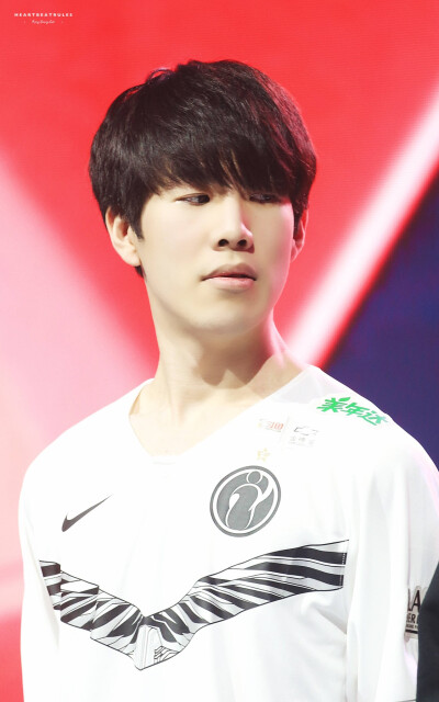 年首场对决 年首场对决