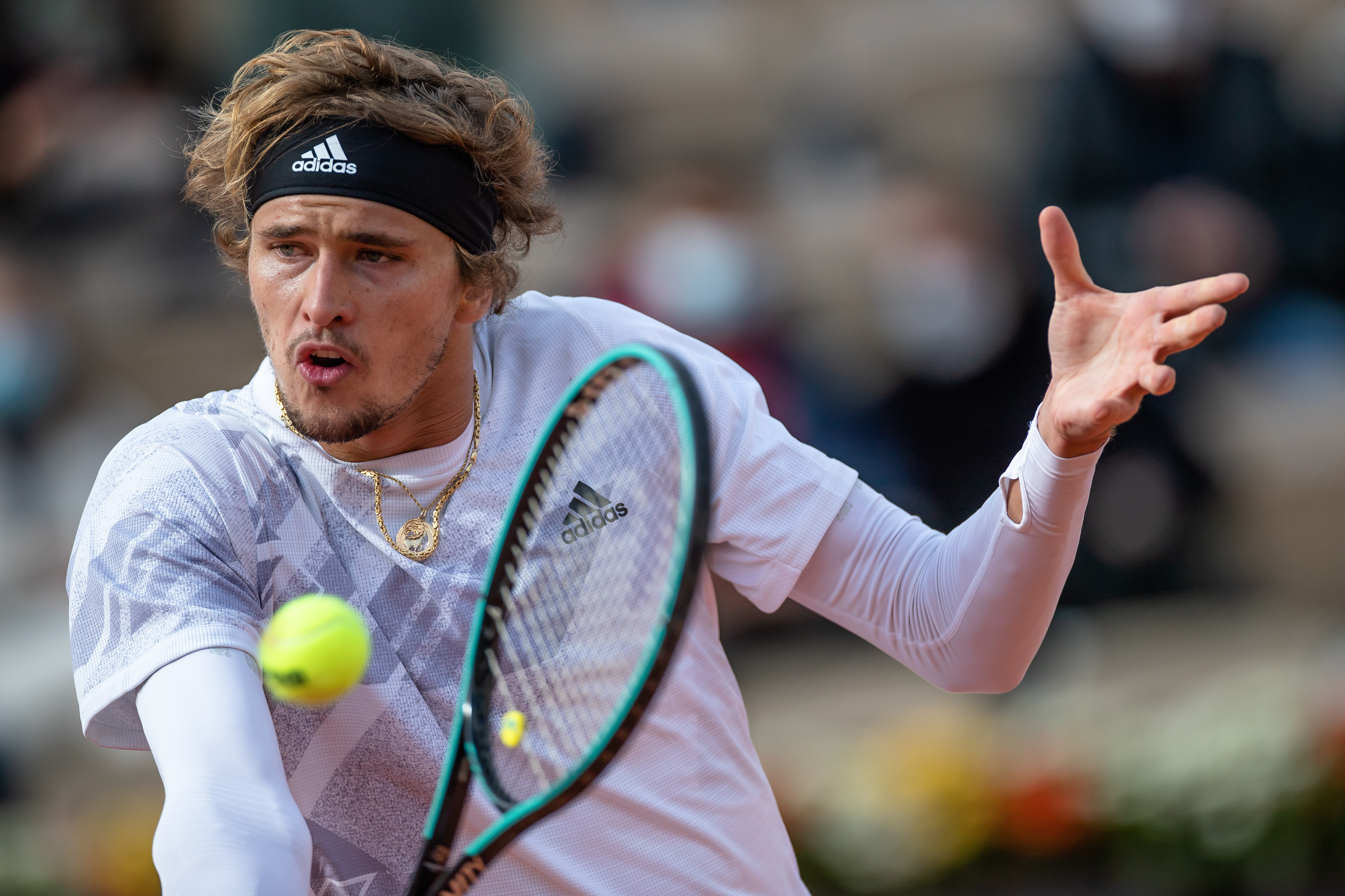 策略显得尤 策略显得尤